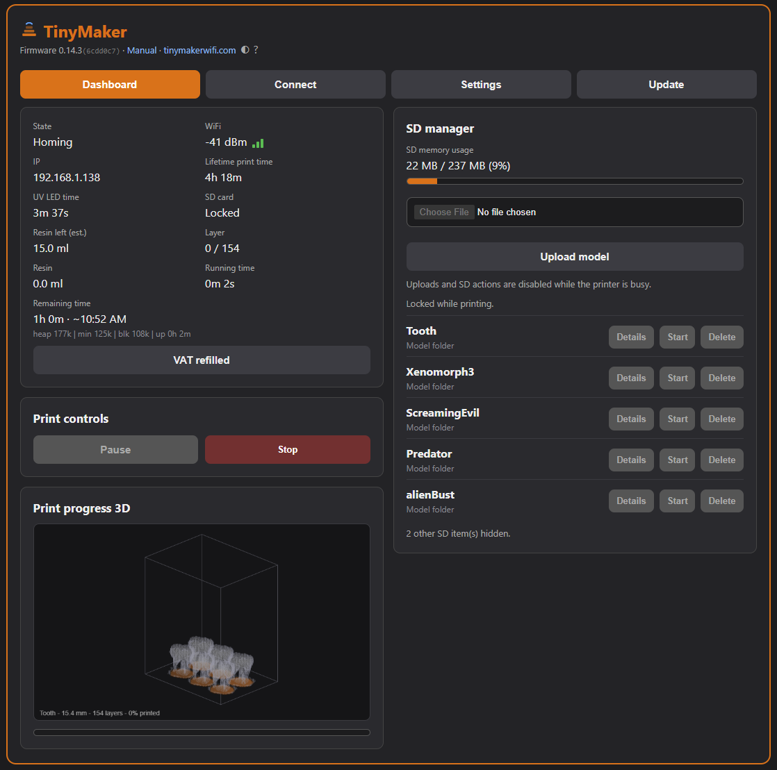 The web dashboard during a print: live status, print controls and a real-time 3D render of the print